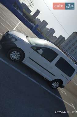 Мінівен Volkswagen Caddy 2010 в 