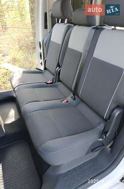 Мінівен Volkswagen Caddy 2010 в 