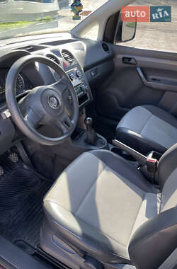 Минивэн Volkswagen Caddy 2012 в 