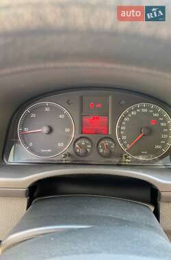 Вантажний фургон Volkswagen Caddy 2008 в 