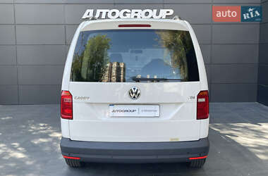 Грузовой фургон Volkswagen Caddy 2016 в 