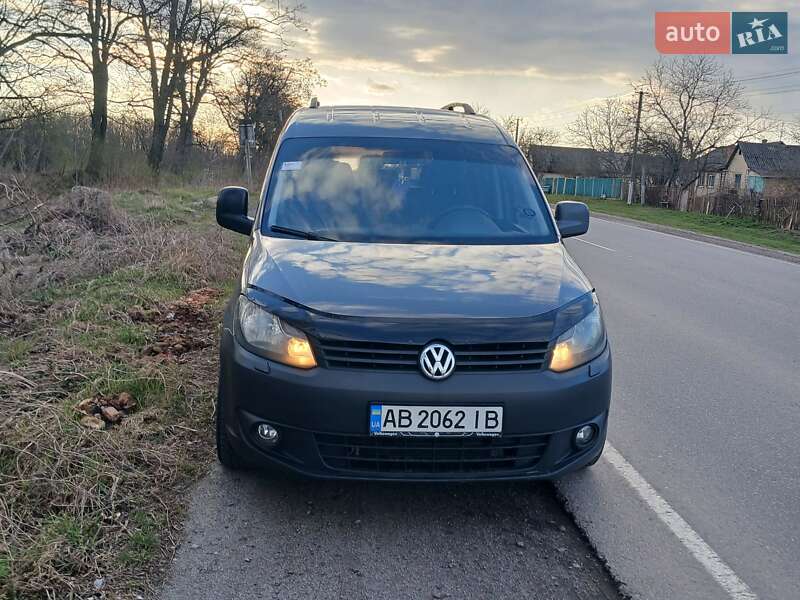 Минивэн Volkswagen Caddy 2011 в 
