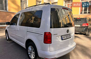 Минивэн Volkswagen Caddy 2016 в 