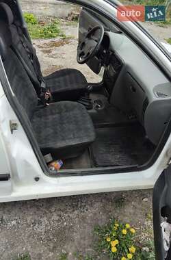 Мінівен Volkswagen Caddy 2001 в 