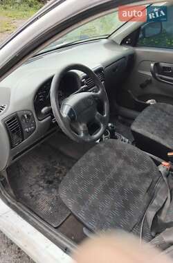 Мінівен Volkswagen Caddy 2001 в 