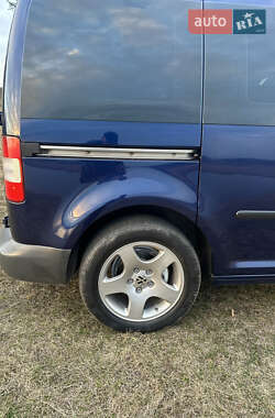 Минивэн Volkswagen Caddy 2009 в 