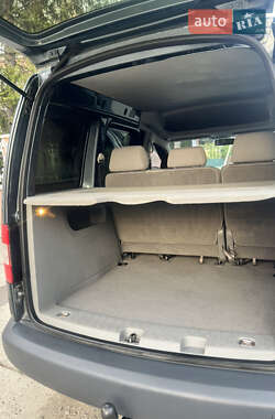 Мінівен Volkswagen Caddy 2004 в 