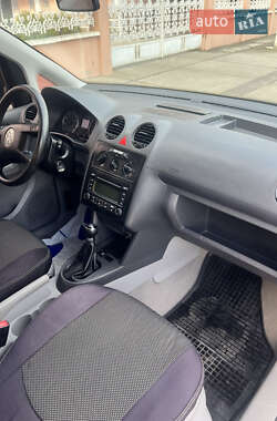 Мінівен Volkswagen Caddy 2004 в 