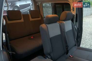 Мінівен Volkswagen Caddy 2014 в 