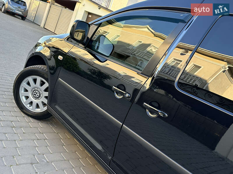 Мінівен Volkswagen Caddy 2012 в Одесі