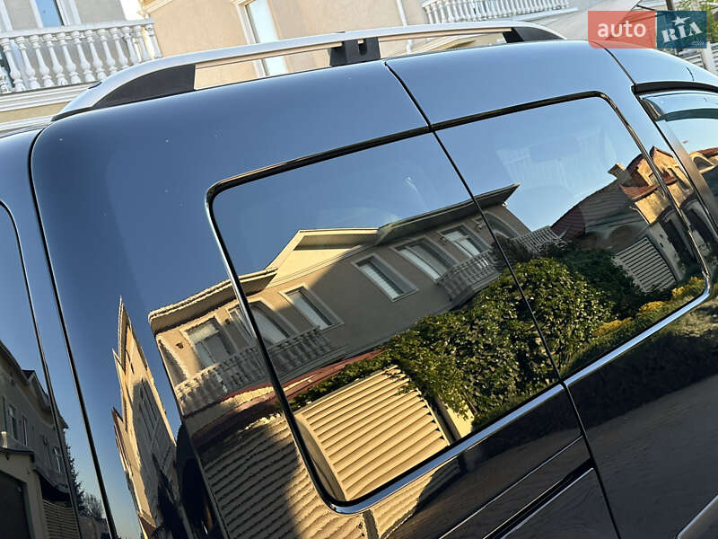 Мінівен Volkswagen Caddy 2012 в Одесі