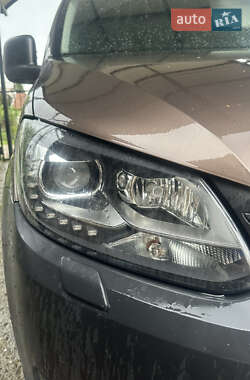 Вантажний фургон Volkswagen Caddy 2014 в 