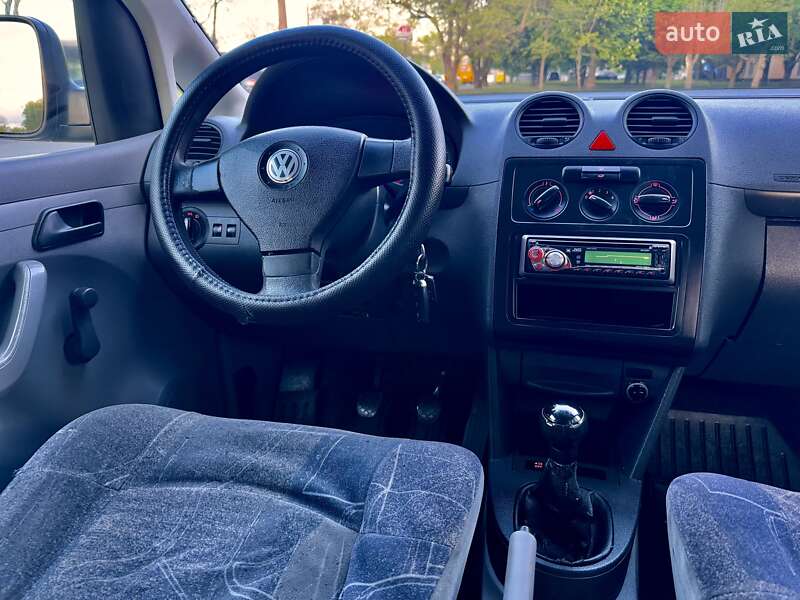 Минивэн Volkswagen Caddy 2007 в Одессе фото 59 Минивэн Volkswagen Caddy 2007 в Одессе