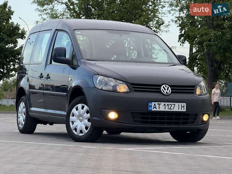 Минивэн Volkswagen Caddy 2010 в 