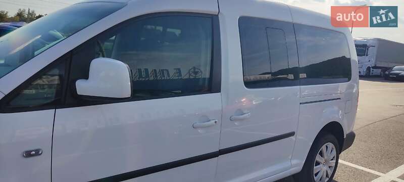 Мінівен Volkswagen Caddy 2014 в Мукачевому