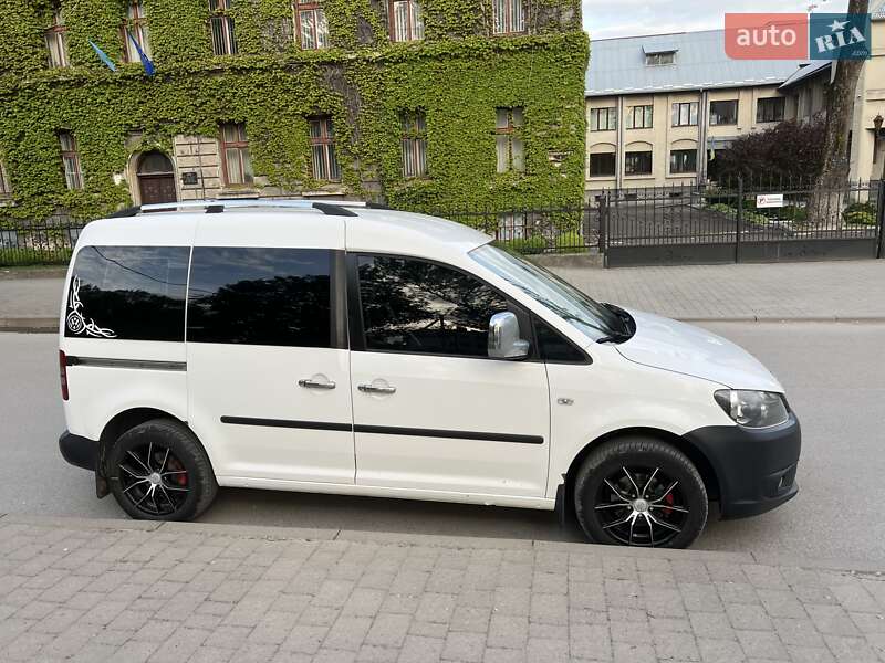 Мінівен Volkswagen Caddy 2011 в Бродах