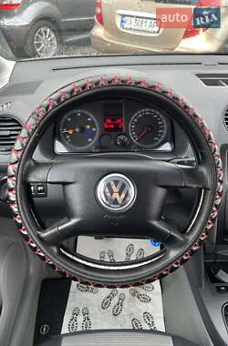 Минивэн Volkswagen Caddy 2005 в 