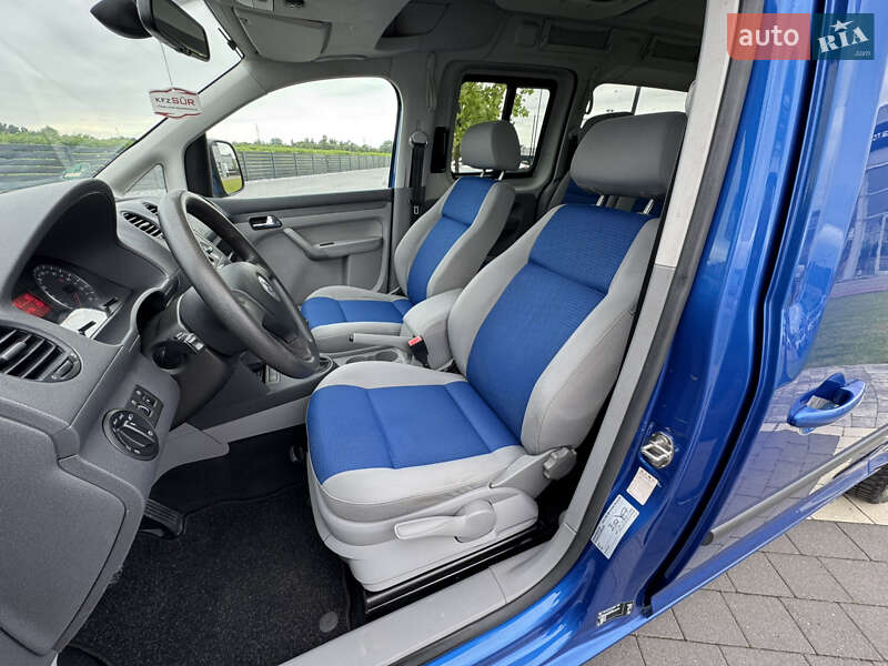 Мінівен Volkswagen Caddy 2010 в Мукачевому