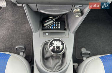 Мінівен Volkswagen Caddy 2010 в 