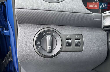 Мінівен Volkswagen Caddy 2010 в 