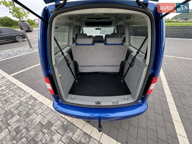 Мінівен Volkswagen Caddy 2010 в Мукачевому
