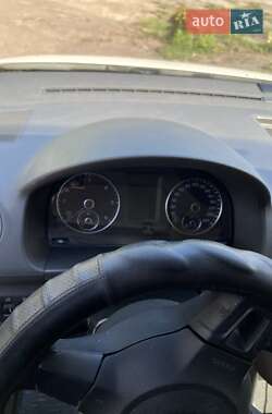 Минивэн Volkswagen Caddy 2011 в 
