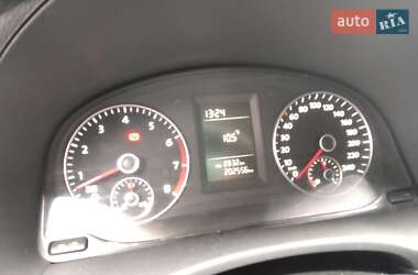 Грузовой фургон Volkswagen Caddy 2012 в 