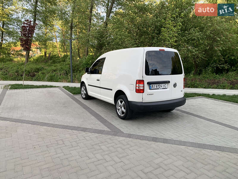 Минивэн Volkswagen Caddy 2012 в Киеве