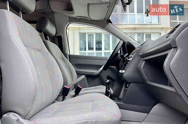 Мінівен Volkswagen Caddy 2006 в 