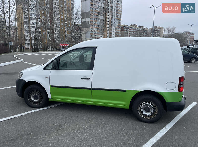 Грузовой фургон Volkswagen Caddy 2013 в 