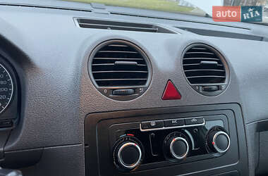 Грузовой фургон Volkswagen Caddy 2013 в 