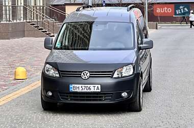 Мінівен Volkswagen Caddy 2011 в 