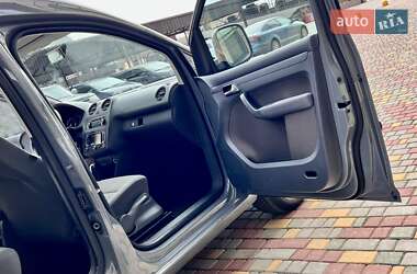 Мінівен Volkswagen Caddy 2011 в 