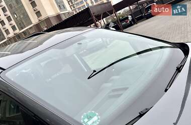 Мінівен Volkswagen Caddy 2011 в 