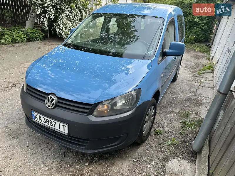 Volkswagen Caddy 2011