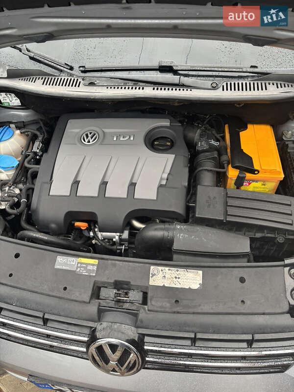 Минивэн Volkswagen Caddy 2012 в Заболотове