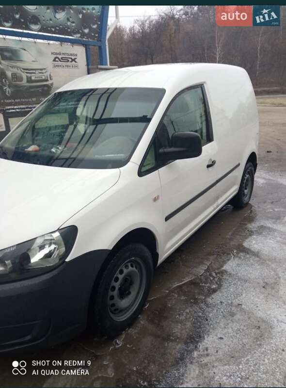 Грузовой фургон Volkswagen Caddy 2014 в 
