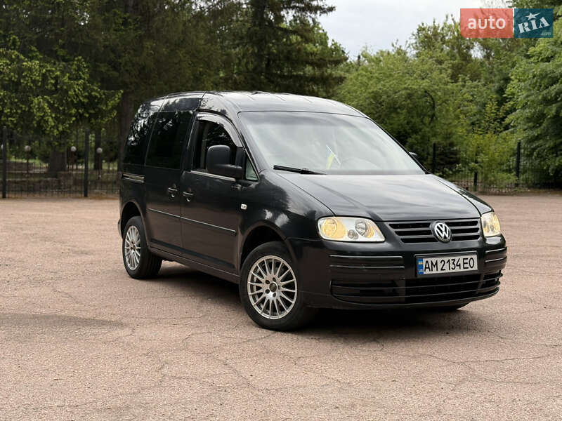 Минивэн Volkswagen Caddy 2005 в 