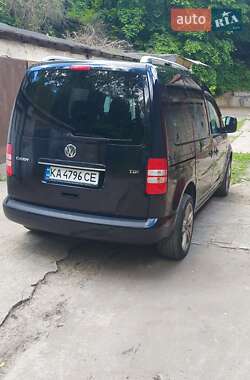 Минивэн Volkswagen Caddy 2015 в 