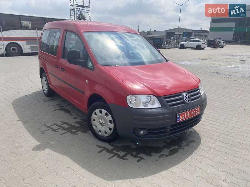 Минивэн Volkswagen Caddy 2009 в Нововолынске