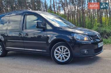 Минивэн Volkswagen Caddy 2012 в 