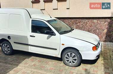 Грузовой фургон Volkswagen Caddy 2002 в Луцке