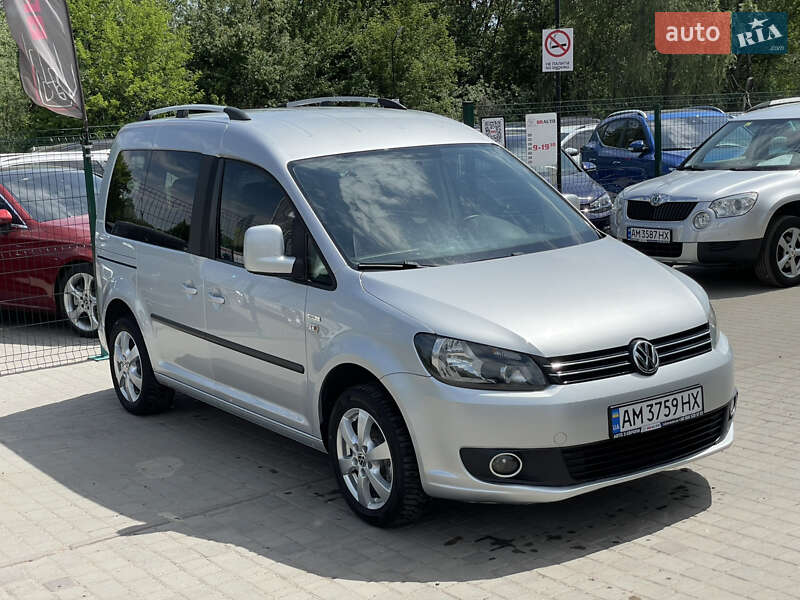 Минивэн Volkswagen Caddy 2015 в Бердичеве