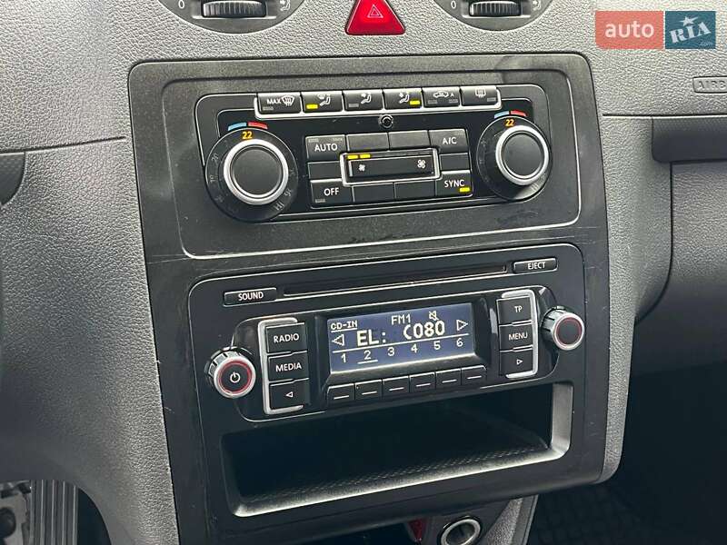 Мінівен Volkswagen Caddy 2015 в Львові