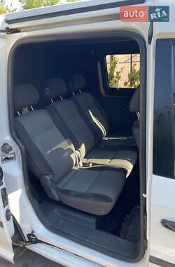 Грузовой фургон Volkswagen Caddy 2016 в 