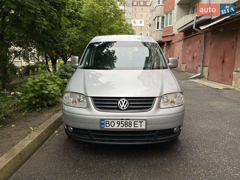 Минивэн Volkswagen Caddy 2010 в Тернополе