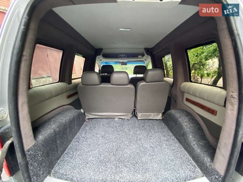 Минивэн Volkswagen Caddy 2010 в Тернополе