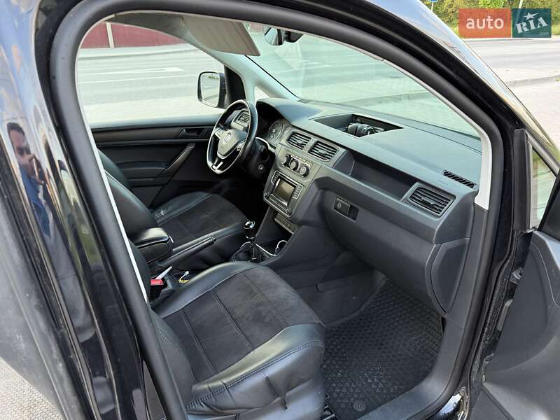 Вантажний фургон Volkswagen Caddy 2019 в Львові