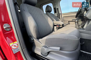 Минивэн Volkswagen Caddy 2013 в 