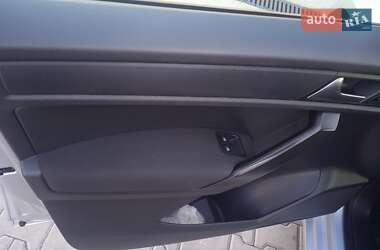 Минивэн Volkswagen Caddy 2016 в 